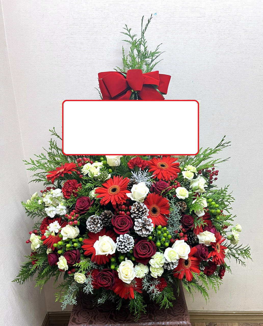 ３万円～・ボリューム感のある豪華で特別感のあるフラワーアレンジメント